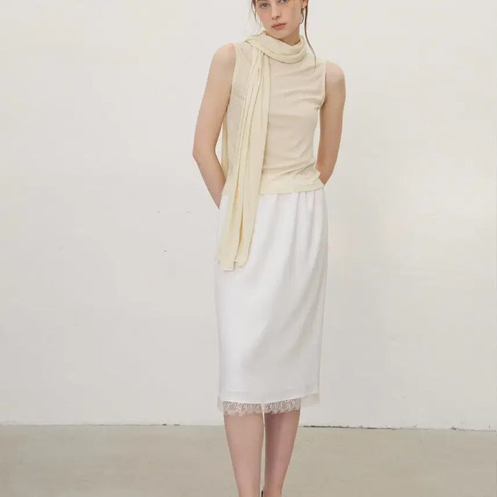 [BUNJANG] OVMOI Ivory Satin Lace Midi Skirt / 오브모아 OVMOI 새틴 레이스 미디 스커트 (아이보리)