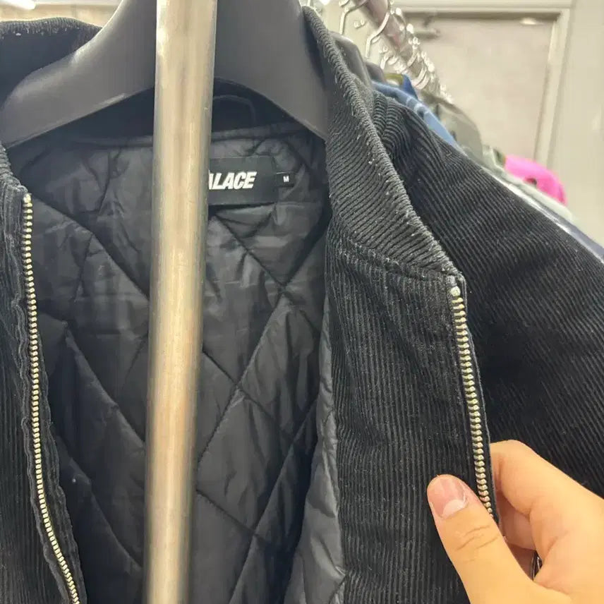 [BUNJANG] Palace Cat Eye Jacket / 팔라스 캣아이 자켓