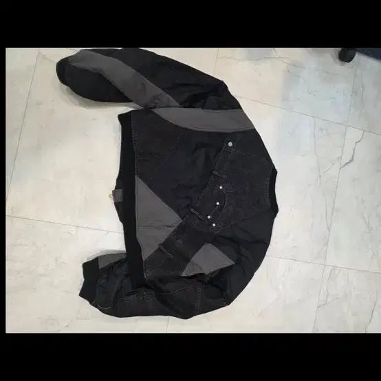 [BUNJANG] Surgery Cropped Jacket / 써저리 마원 L