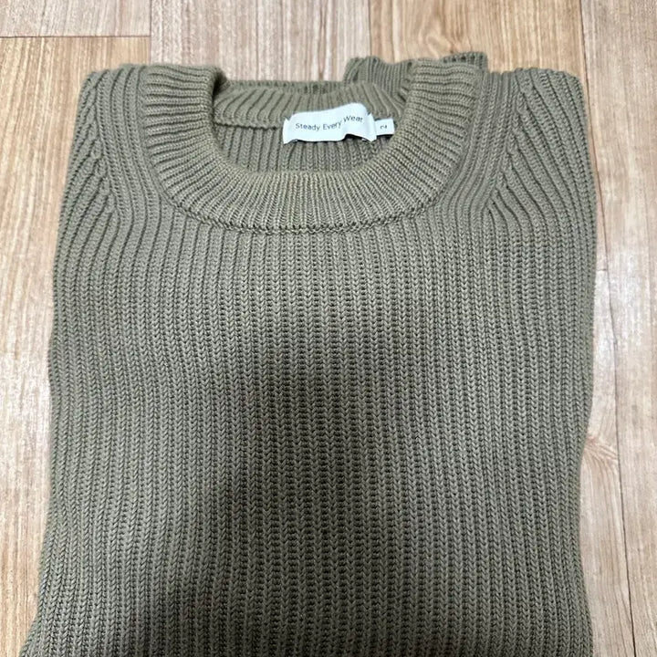 [BUNJANG] Steady-Everywhere Cotton Crew Neck Knit Olive / [2] 스테디에브리웨어 sew 코튼립 크루넥 니트 올리브
