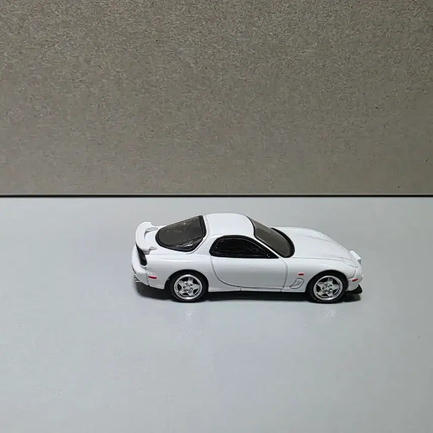 [SOLD OUT] 할인 1/64 다이캐스트 토리빈 RX-7 FD3S