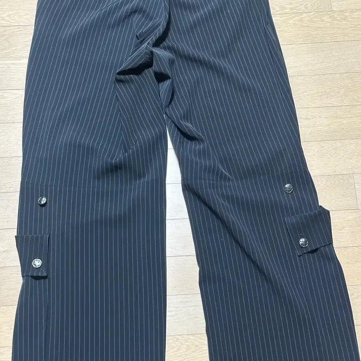 [BUNJANG] Hatching Room Armor Pants Stripe Dark Navy / 해칭룸 아머팬츠 스트라이프 다크네이비 3