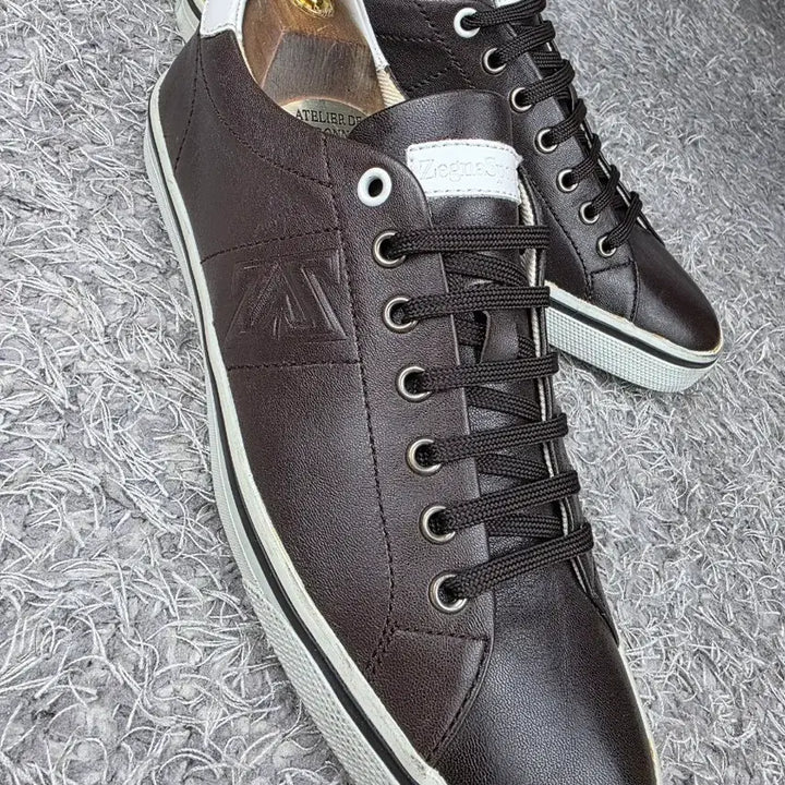 [SOLD OUT] 정품] Zegna 제냐 레더 스니커즈 EU7/260 상태 좋음