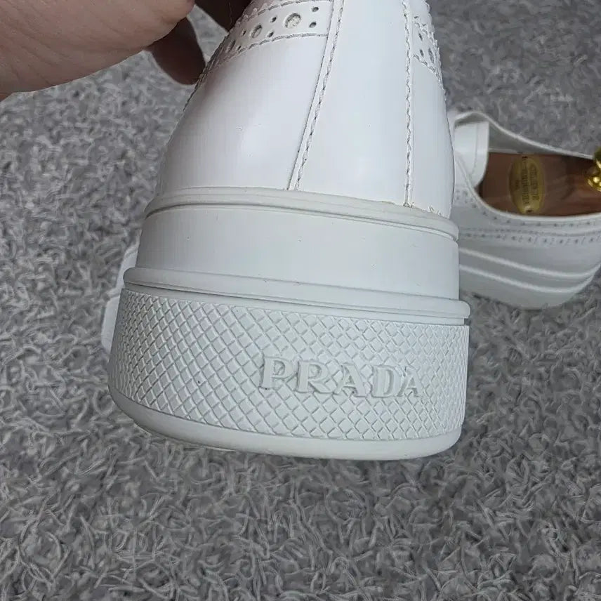 [BUNJANG] PRADA White Leather Clipper EU37 Platform Shoes / 정품] PRADA 프라다 화이트 레더 클리퍼 EU37/240 실착용 5회