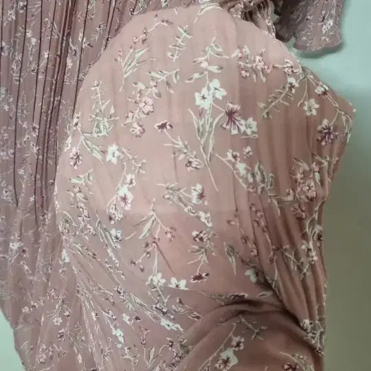[BUNJANG] Malin Rose Long Pleated Dress / 롱 플리츠 말린장미 원피스