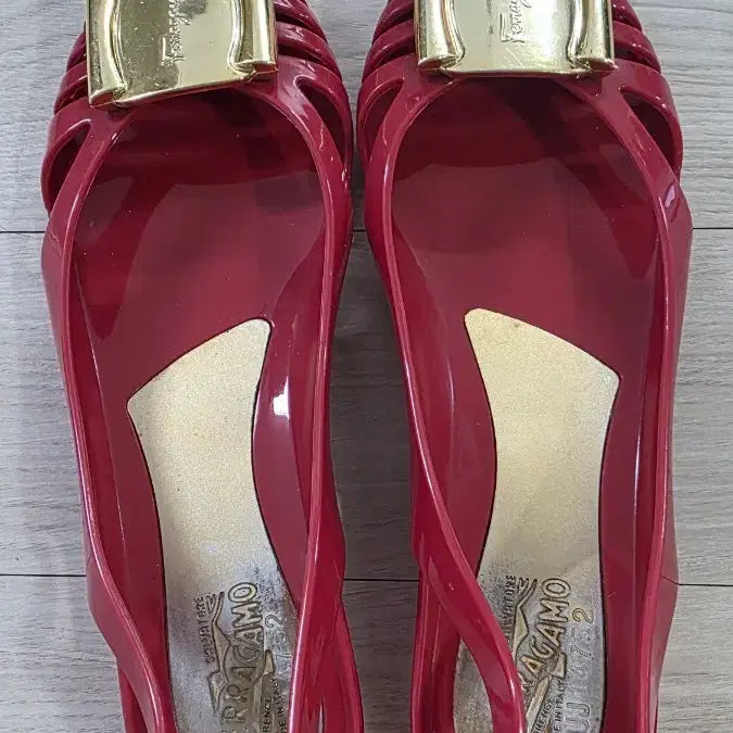 [BUNJANG] Ferragamo Jelly Flat Shoes Red / 페라가모 젤리 플랫 슈즈 레드