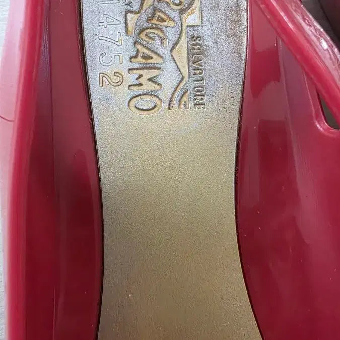 [BUNJANG] Ferragamo Jelly Flat Shoes Red / 페라가모 젤리 플랫 슈즈 레드