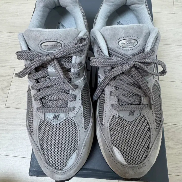 [SOLD OUT] 뉴발란스 ML2002RC (그레이) 235사이즈 1회착용
