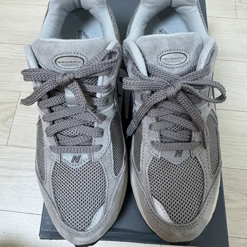 [SOLD OUT] 뉴발란스 ML2002RC (그레이) 235사이즈 1회착용