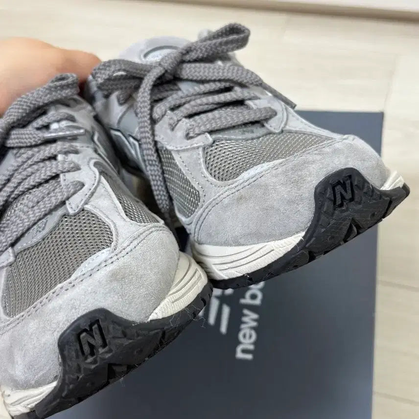 [SOLD OUT] 뉴발란스 ML2002RC (그레이) 235사이즈 1회착용