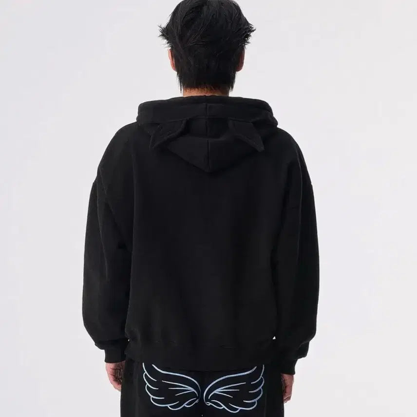 [SOLD OUT] 예그 윙 후디 블랙