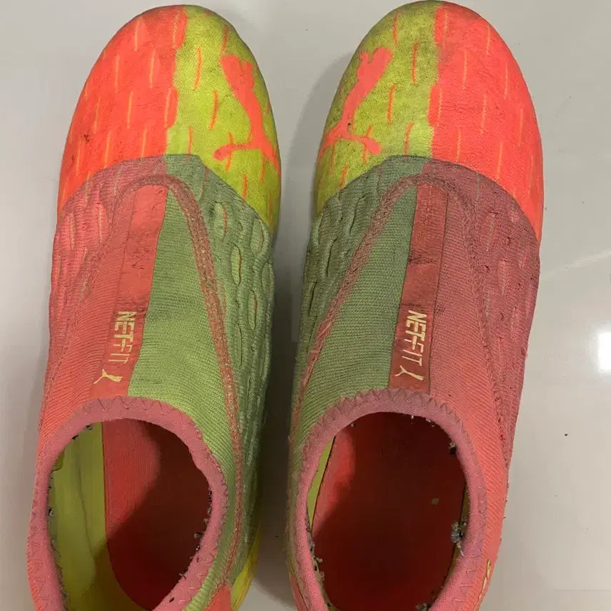 [BUNJANG] Puma NETFIT Fluorescent Soccer Cleats / 푸마 NETFIT 형광 축구화