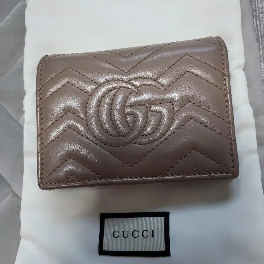 [BUNJANG] Gucci Marmont Bi-fold Wallet Beige / 구찌 마몬트 반지갑 베이지색상