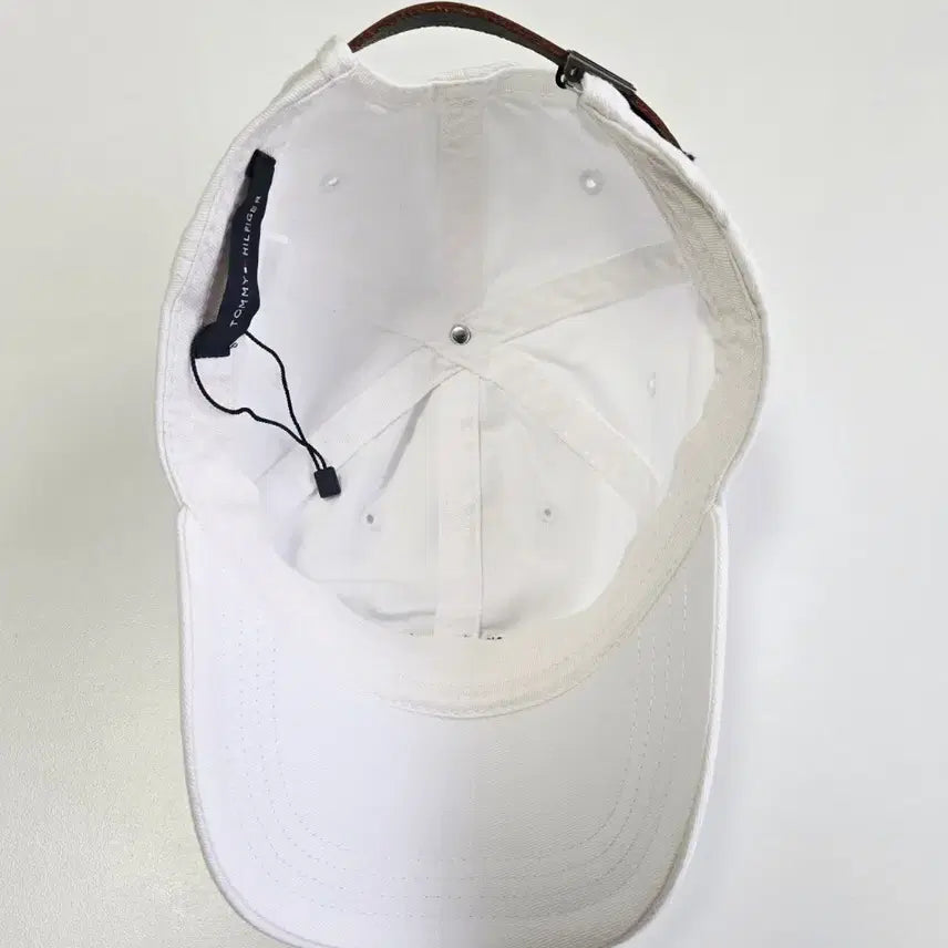 [BUNJANG] Tommy Hilfiger White Ball Cap / 타미힐피거 화이트 볼캡 새상품입니다