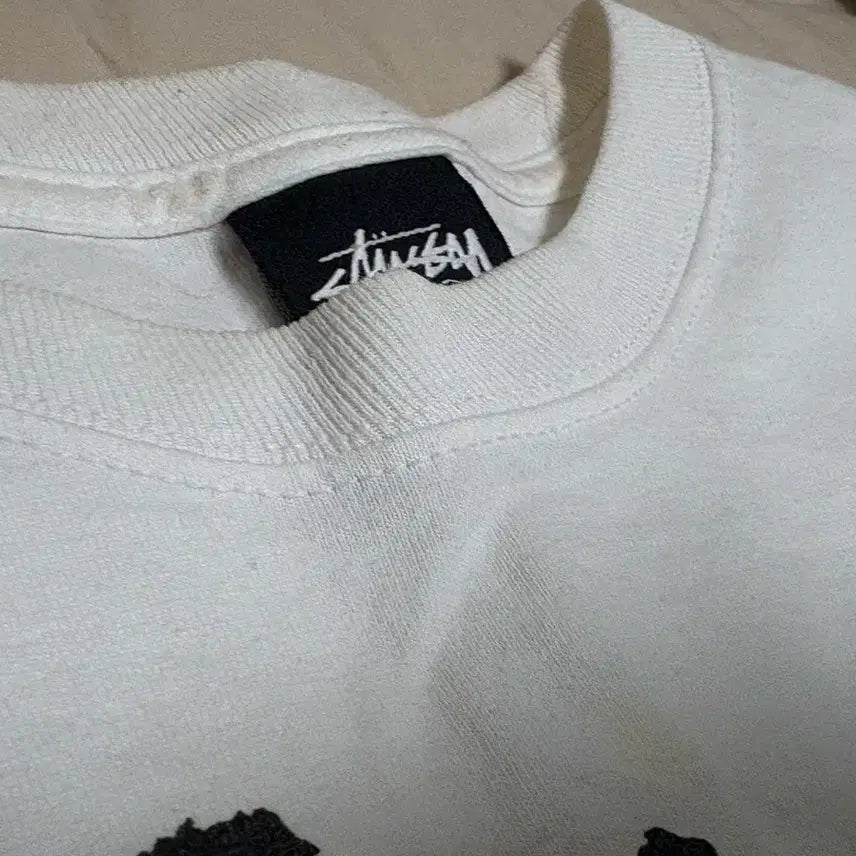 [SOLD OUT] 스투시 월드투어 롱슬리브 티셔츠 화이트 S