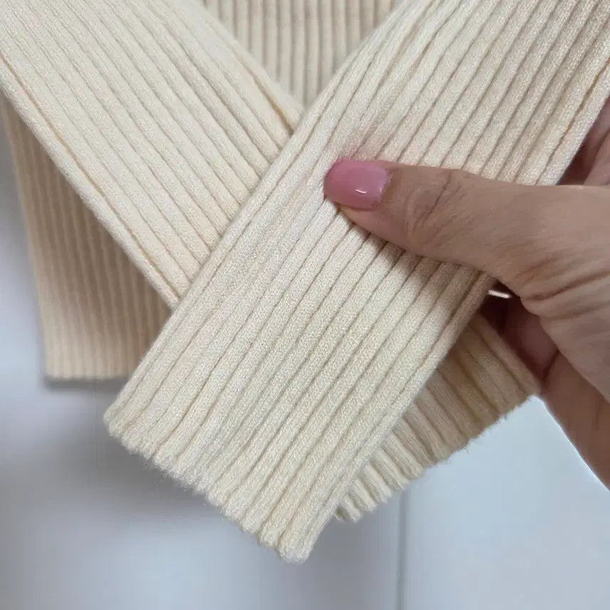 [BUNJANG] Paul &amp; Alice Cream Color Knit Top / (미착용) 폴앤앨리스 카라넥 니트 크림색