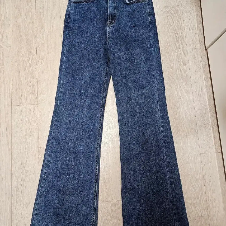 [BUNJANG] Wide Bootcut Denim Jeans / 재질짱 와이드부츠컷 데님청바지(새거) 저렴하게
