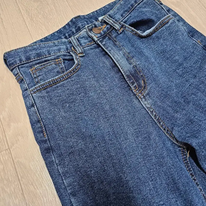 [BUNJANG] Wide Bootcut Denim Jeans / 재질짱 와이드부츠컷 데님청바지(새거) 저렴하게