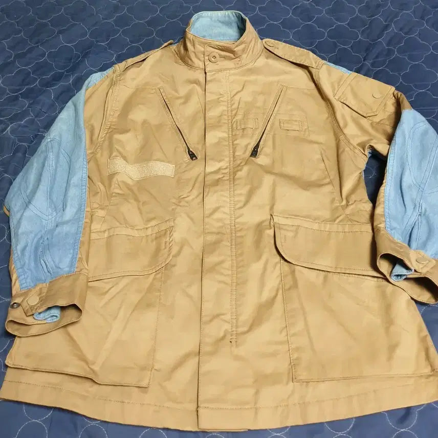 [BUNJANG] Kaiakman Vintage Shoulder Patch Swiss Military Style Denim Panel Field Jacket / (빈티지) 카이아크만 견장 스위스군복st 데님배색 야상자켓 (S)