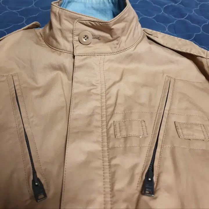 [BUNJANG] Kaiakman Vintage Shoulder Patch Swiss Military Style Denim Panel Field Jacket / (빈티지) 카이아크만 견장 스위스군복st 데님배색 야상자켓 (S)