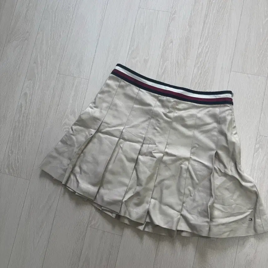 [BUNJANG] Tommy Hilfiger Global Stripe Pleated Mini Skirt / 타미힐피거 글로벌 스트라이프 플리츠드 미니 스커트 (새상품)