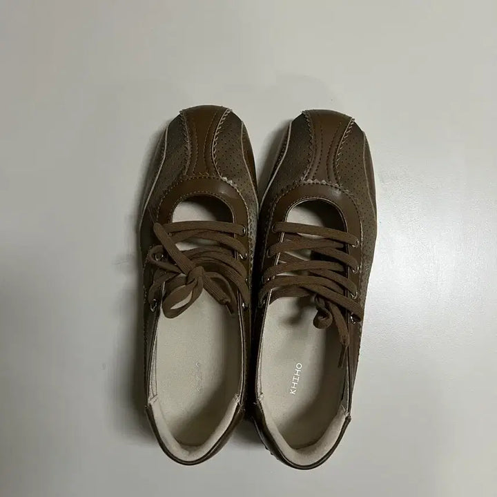 [BUNJANG] KHIHO Sneakers 240 / KHIHO 기호 스니커즈 240