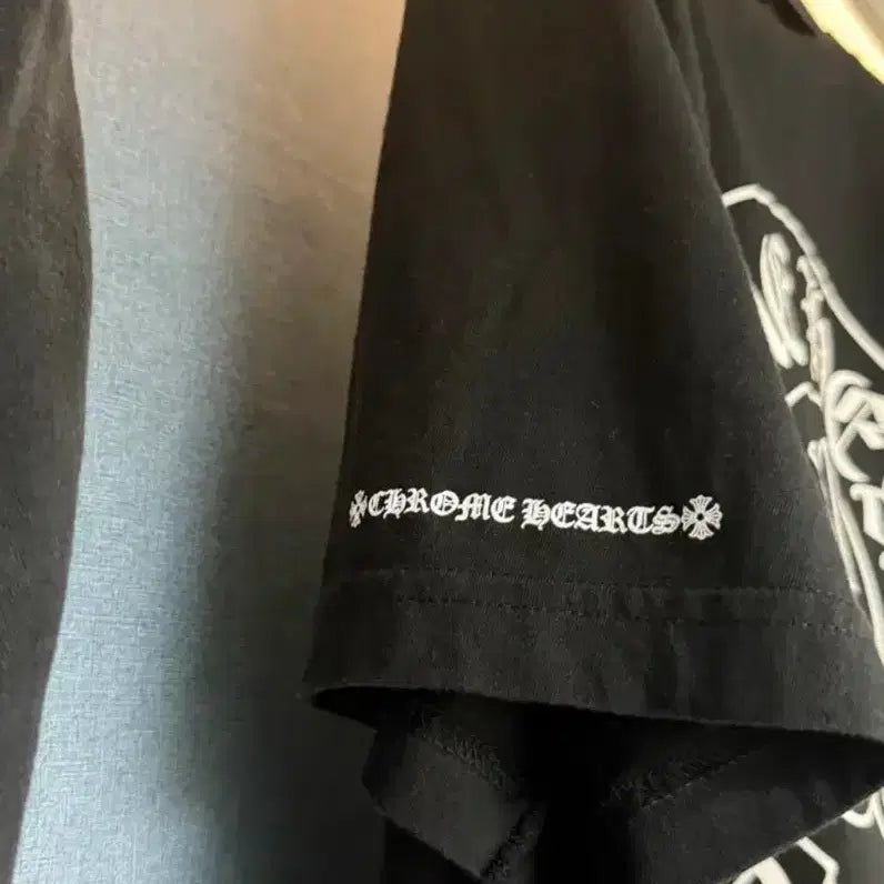 [SOLD OUT] 크롬하츠 홀스슈 반팔