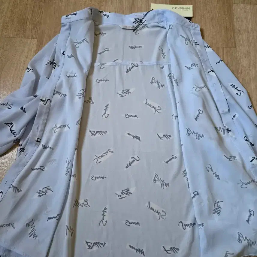 [BUNJANG] Misens Ribbon Tie Blouse / (택달린새상품)미센스 소라색 하늘색 리본 끈 블라우스66사이즈
