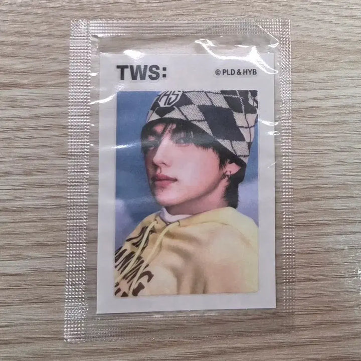 [BUNJANG] TWS Shinyu Tteokbokki Sticker (Sealed) / 투어스 TWS 꼬깔콘 띠부씰 신유 미개봉