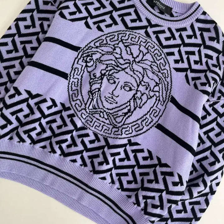 [BUNJANG] Versace Medusa Logo Knit / [정품] 베르사체 메두사 로고 니트 (드라마 내일 김희선 착용)