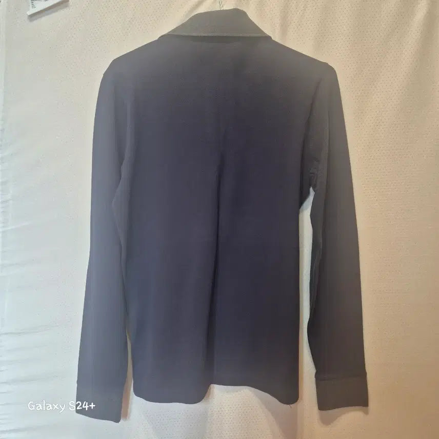 [SOLD OUT] 몽클레어 네이비 긴팔 카라티