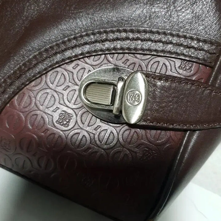 [BUNJANG] Louis Quatorze Leather Cross Document Bag / 루이까또즈 소가죽 크로스 서류가방
