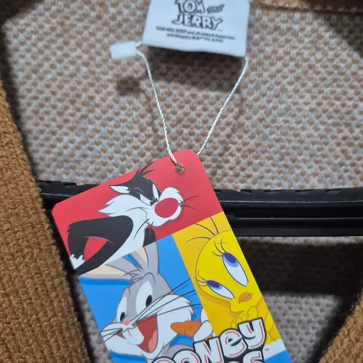 [BUNJANG] Looney Tunes Bugs Bunny Beige Brown Cardigan / 루니툰 정품 벅스바니 베이지 브라운 가디건 ~110(55-99)새상품