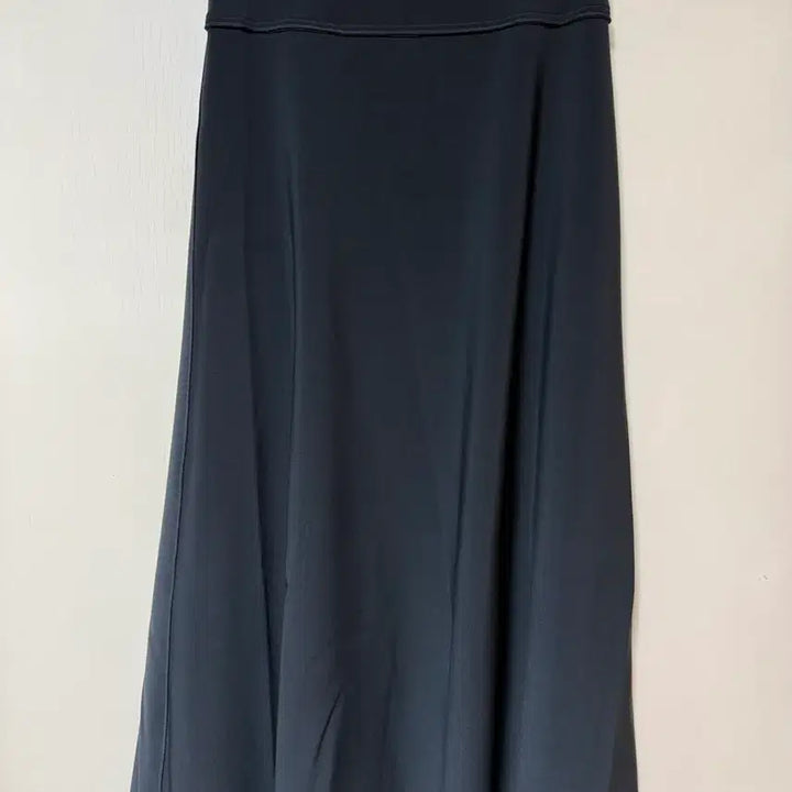 [BUNJANG] J.CHUNG Signature Matt Sealing Skirt Misty Navy / 새상품)제이청 시그니처 스커트 Senior Matt Sealing Sk