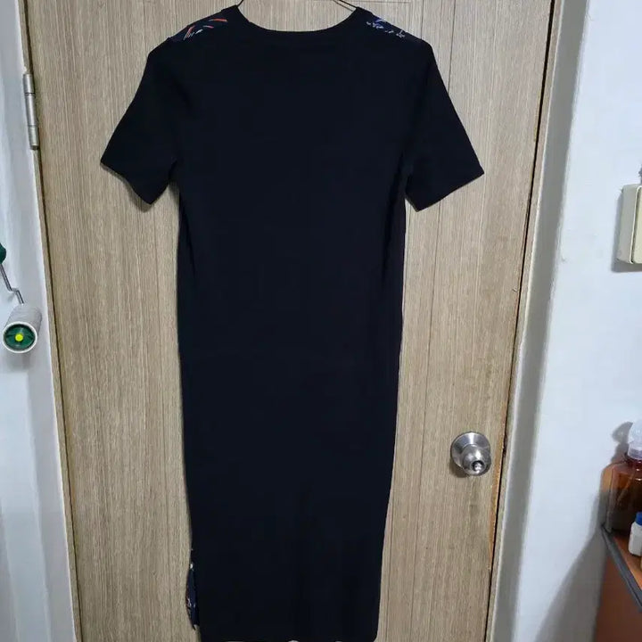 [SOLD OUT] 토리버치 프린트 반팔 원피스 블랙