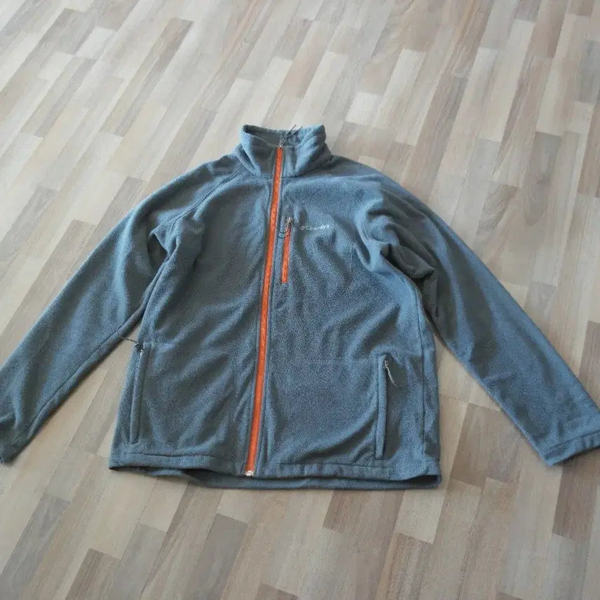 [BUNJANG] Columbia Zip-up Jacket (Size 110) / 콜롬비아집업/110사이즈/최상급