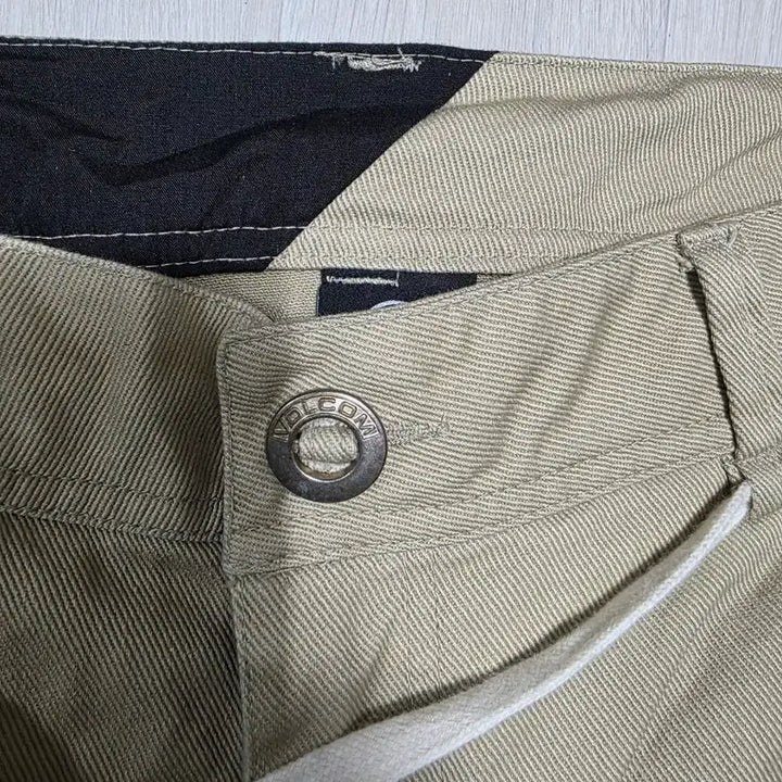 [BUNJANG] VOLCOM Beige Cotton Pants / VOLCOM 볼컴 베이지색 면바지