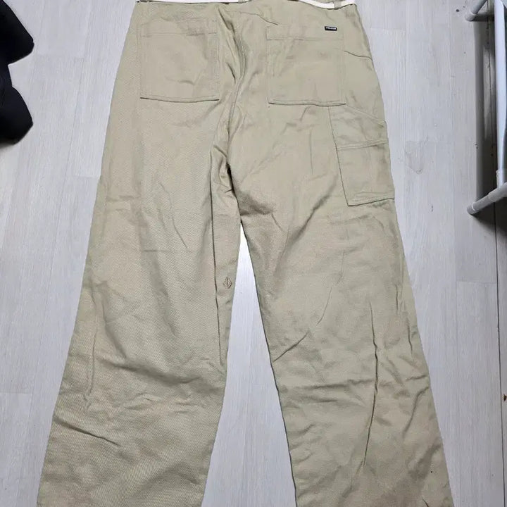 [BUNJANG] VOLCOM Beige Cotton Pants / VOLCOM 볼컴 베이지색 면바지