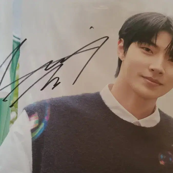 [BUNJANG] JTBC Assembly Family Drama Signed Poster / JTBC드라마 친필싸인 포스터(황인엽,정채연.배현성)
