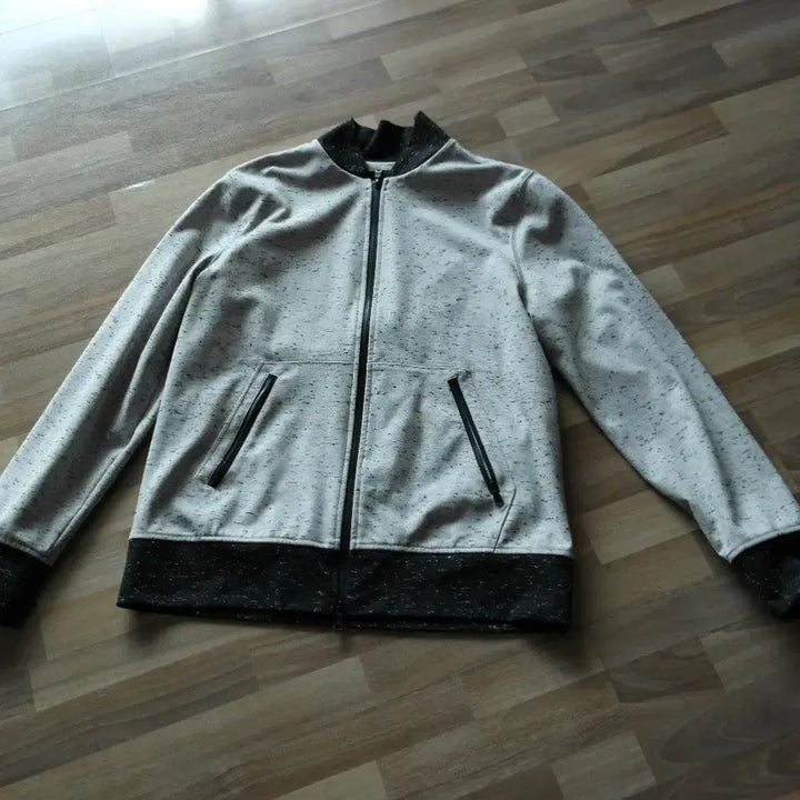 [BUNJANG] Banana Republic Zip-up Jacket (Size 105) / 바나나 리퍼블릭집업/105사이즈/새제품수준