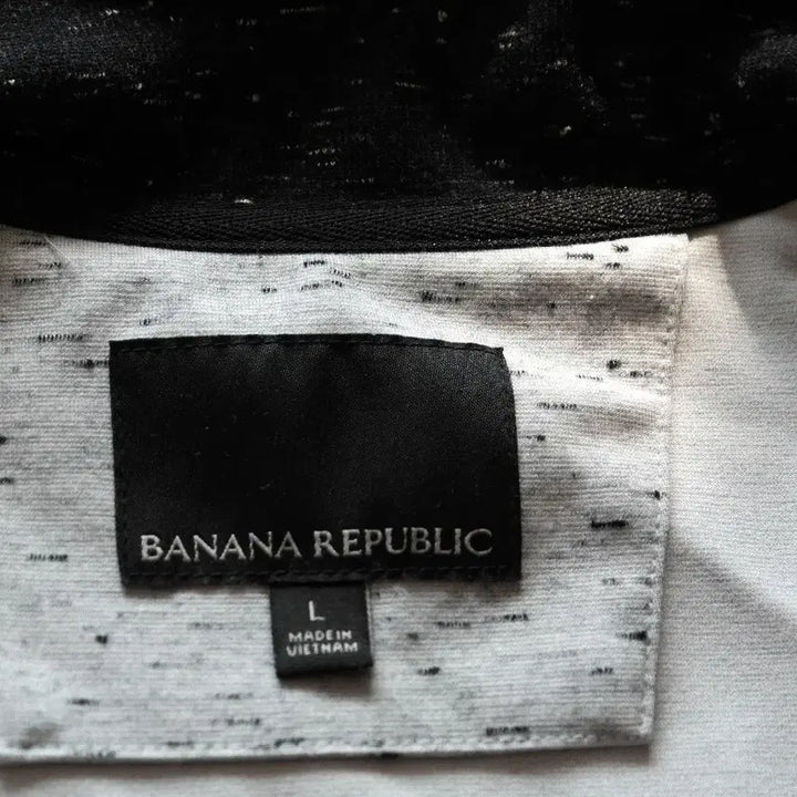 [BUNJANG] Banana Republic Zip-up Jacket (Size 105) / 바나나 리퍼블릭집업/105사이즈/새제품수준