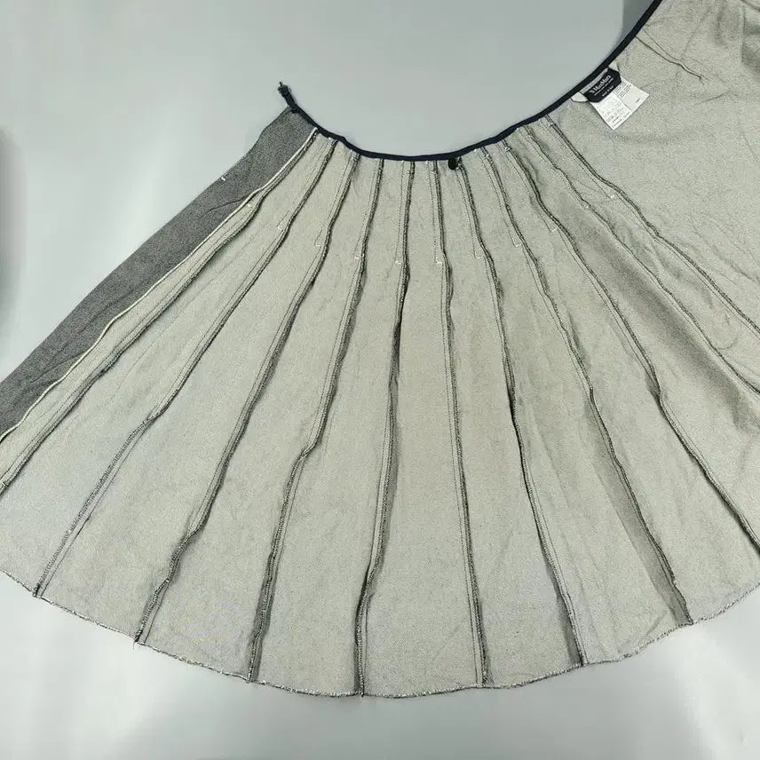 [BUNJANG] S Max Mara Gray Stitch Pleated Unbalanced Buckle Skirt / S MAXMARA 에스 막스마라 JP 그레이 스티치 플리츠 언발란스 버클