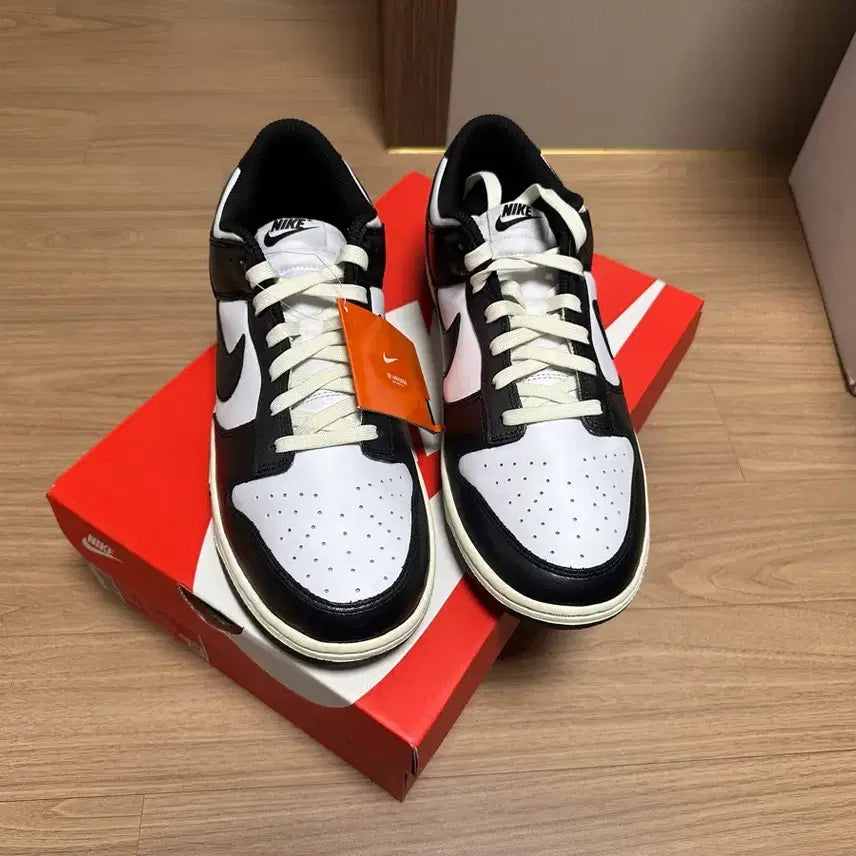 [BUNJANG] Nike Dunk Low Vintage Black and White / (W)나이키 빈티지 범고래 덩크 로우 블랙 앤 화이트 290 m285