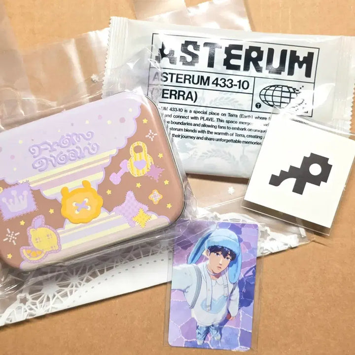 [SOLD OUT] 미개봉)PLAVE 플레이브 십카페 노아 생일쿠키 틴케이스-예준 럭드포카