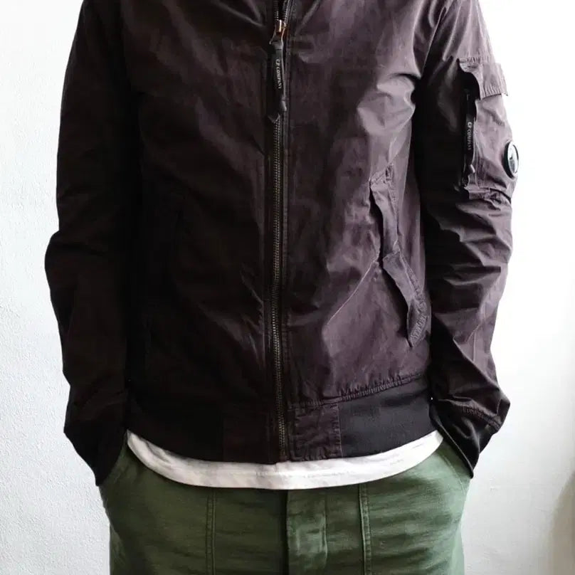 [SOLD OUT] Cp company 고글 봄버 자켓