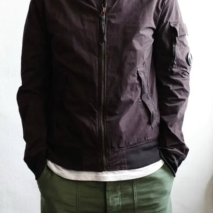 [SOLD OUT] Cp company 고글 봄버 자켓
