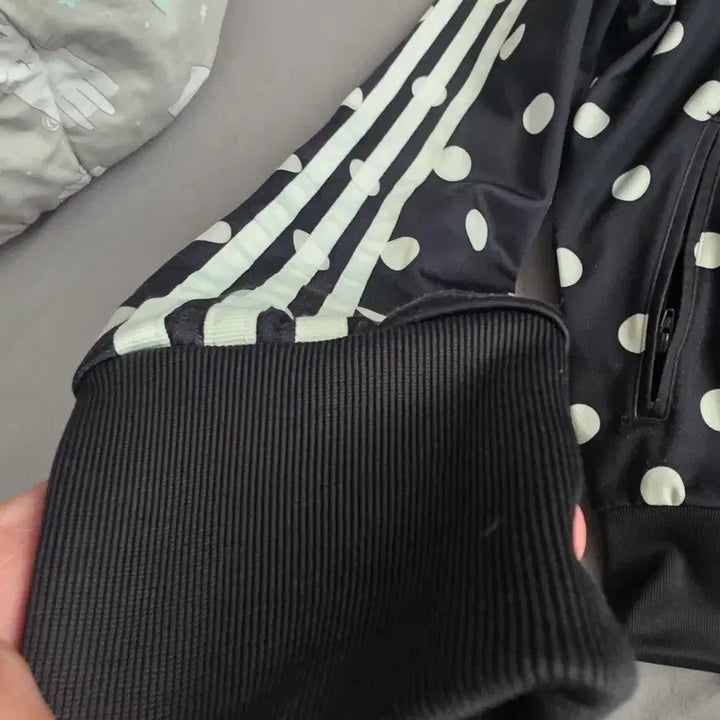 [BUNJANG] Adidas Dot Jersey Top / 아디다스 도트 져지