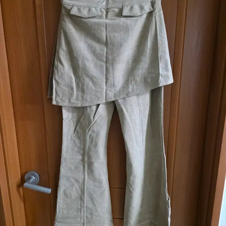 [BUNJANG] Musinsa DEBBY UPPER Beige Wrap Pants (M) / (새상품) 무신사 DEBBY UPPER 진베이지 랩 팬츠(M)