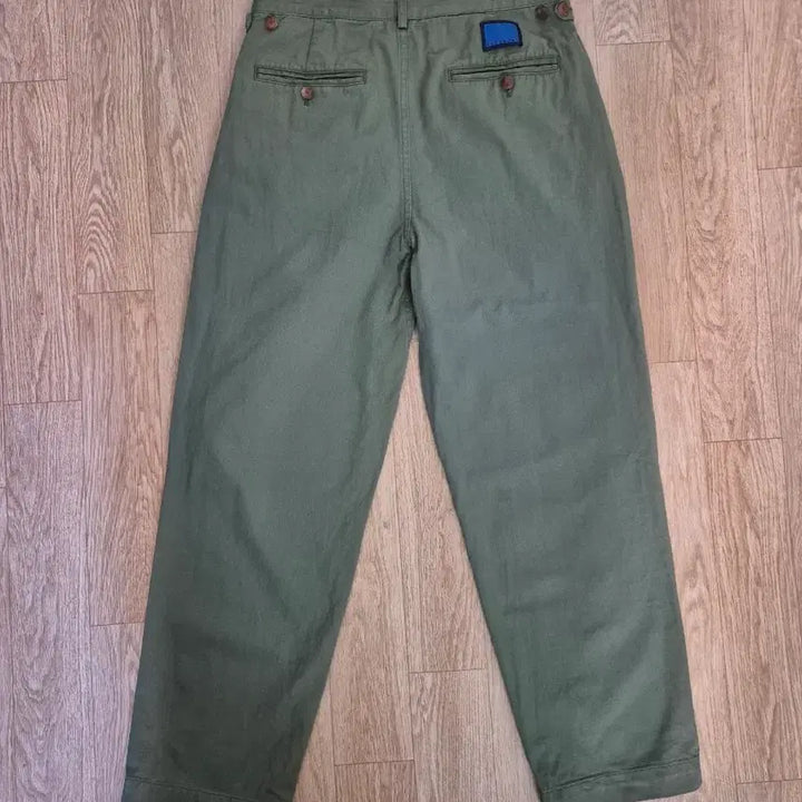 [SOLD OUT] (M) 도큐먼트 SELVEDGE COTTON TUCKED TROUSERS