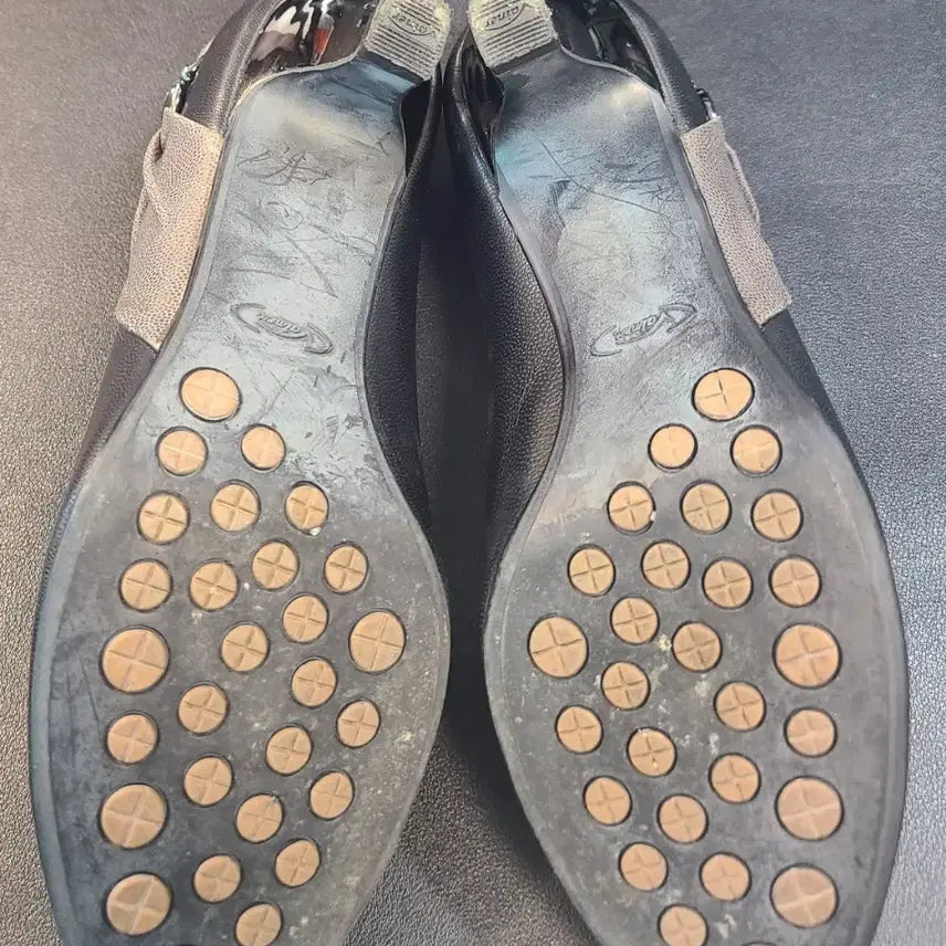 [SOLD OUT] vainer comfort 235 여성 구두